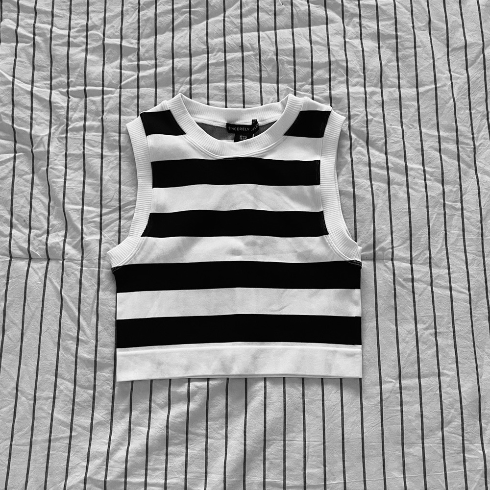 Sincerely Jules Monochrome Striped Top